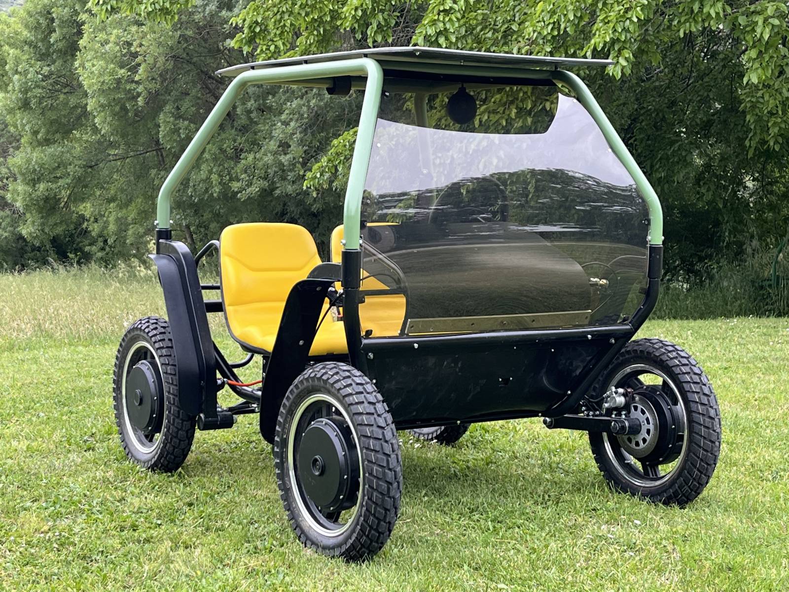 Swinbuggy electric golf use